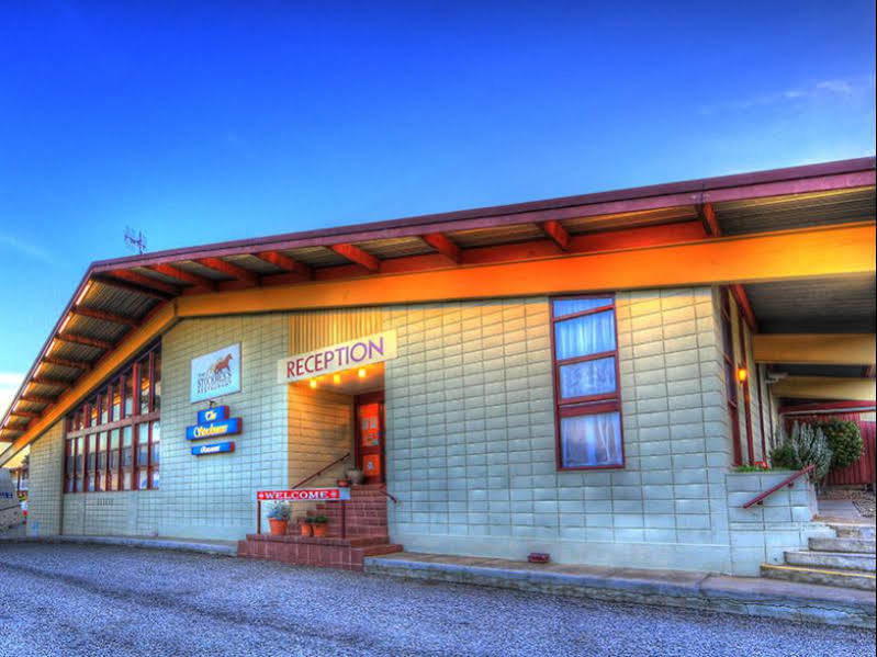 Snow Season Motor Inn Cooma Exterior foto